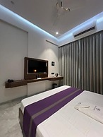 PURPLE LOTUS SUITES