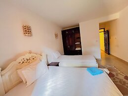 Jujo Beachfront Apartments