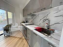 Comfort Center Studio Apartments