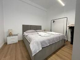 Comfort Center Studio Apartments