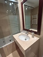 Areeiro Elegant by Homing