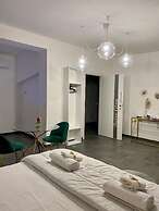 Habitat Luxury Suites