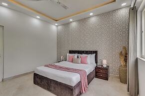 ELIVAAS Valiyaveetil Mansion 5 BHK