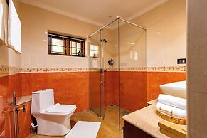 ELIVAAS Valiyaveetil Mansion 5 BHK