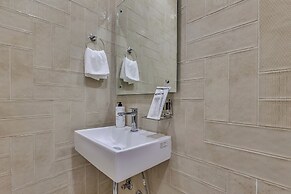 ELIVAAS Valiyaveetil Mansion 5 BHK