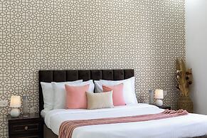 ELIVAAS Valiyaveetil Mansion 5 BHK
