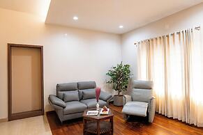 ELIVAAS Valiyaveetil Mansion 5 BHK