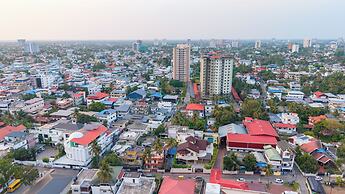 ELIVAAS Valiyaveetil Mansion 5 BHK