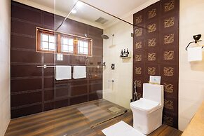 ELIVAAS Valiyaveetil Mansion 5 BHK