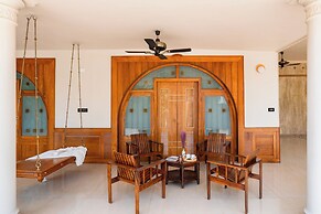 ELIVAAS Valiyaveetil Mansion 5 BHK