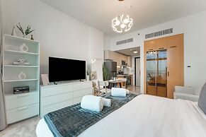 PVH - Skyz - Chic Studio