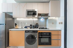 PVH - Skyz - Chic Studio
