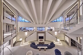 WAVESIDE HOTEL