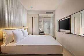 WAVESIDE HOTEL