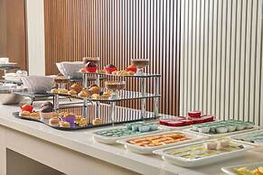 WAVESIDE HOTEL