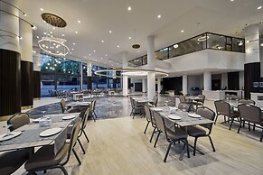 WAVESIDE HOTEL
