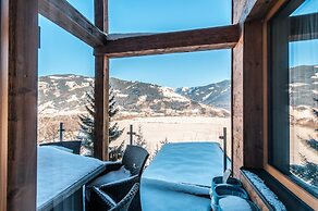 Chalet Max Panorama in Zell am See
