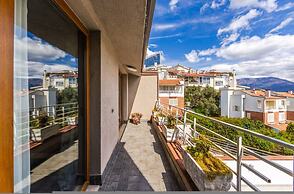 Tranquility Villa With Pool Private Garden BBQ
