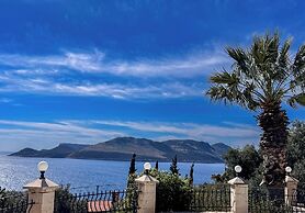 Villa Maria Peninsula
