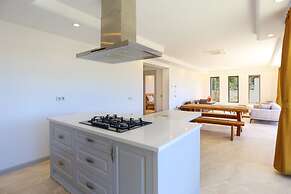 Villa Sydney