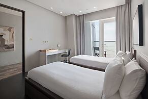 Prime 2BR in Damac Heights Marina
