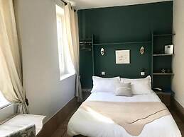 HOTEL DES BAINS