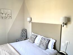 HOTEL DES BAINS