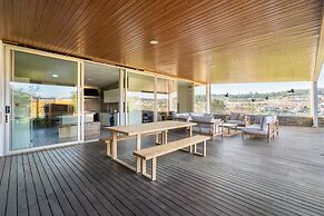 The Ehrlich Essence Villa by Minho s Guest