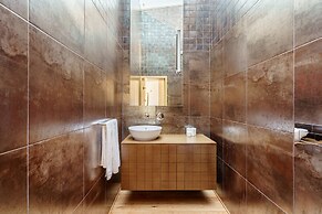 The Ehrlich Essence Villa by Minho s Guest