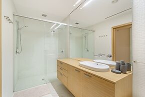 The Ehrlich Essence Villa by Minho s Guest