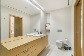 The Ehrlich Essence Villa by Minho s Guest