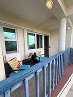 The Perch at Hawk Hill
