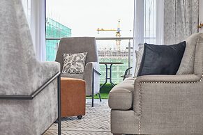 Nari By Edmor Suites