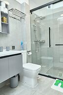 Nari By Edmor Suites
