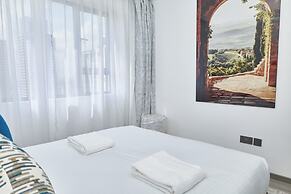 Nari By Edmor Suites