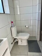 Amazing 1BR With River View in Waterfall-midrand