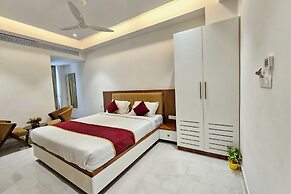 TrueLife SRB Suites