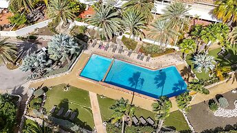 Ocean Pearl Luxury Oceanfront at Mambo Beach