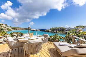 Ocean Pearl Luxury Oceanfront at Mambo Beach