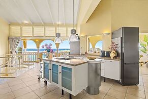Ocean Pearl Luxury Oceanfront at Mambo Beach