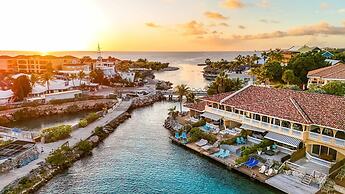 Ocean Pearl Luxury Oceanfront at Mambo Beach