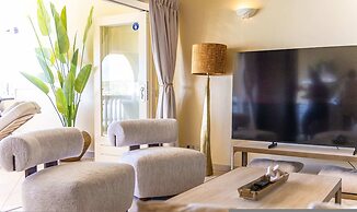 Ocean Pearl Luxury Oceanfront at Mambo Beach