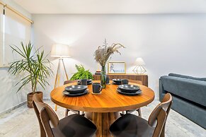 Modern Apt Private Rooftop Roma Nte 2 BR