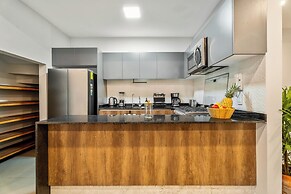 Modern Apt Private Rooftop Roma Nte 2 BR
