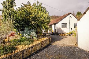 Stunning 1 BD Home in Worcestershire