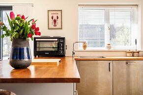 Stunning 1 BD Home in Worcestershire