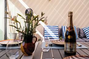 Stunning 1 BD Home in Worcestershire