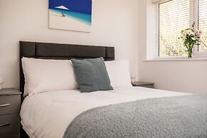 Stunning 1 BD Home in Worcestershire