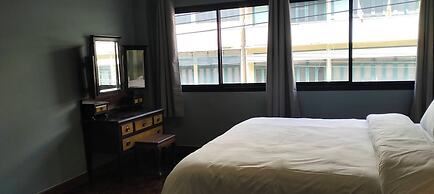 Baan Batra Heritage Suite