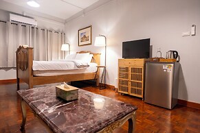 Baan Batra Heritage Suite